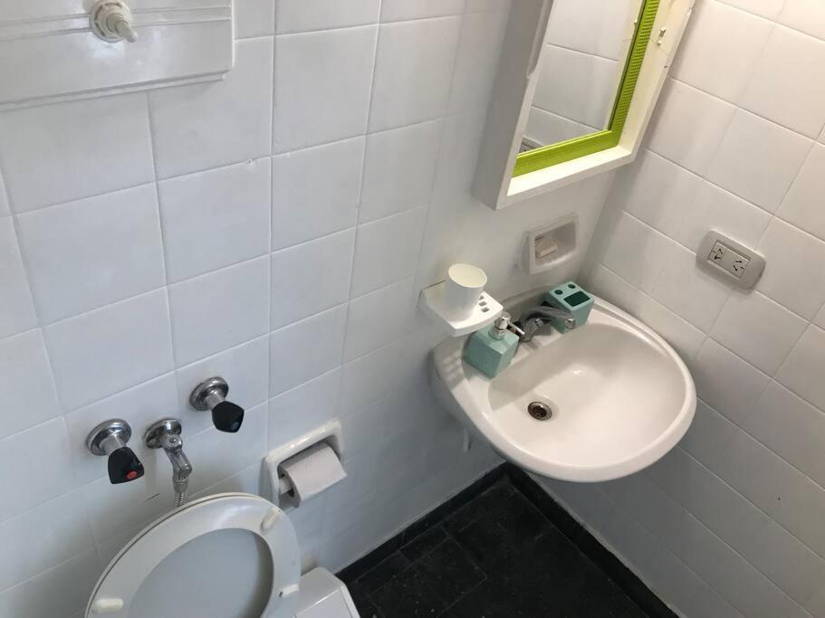 Apartamento Dodis Av Corientes Ciudad Autónoma de Buenos Aires