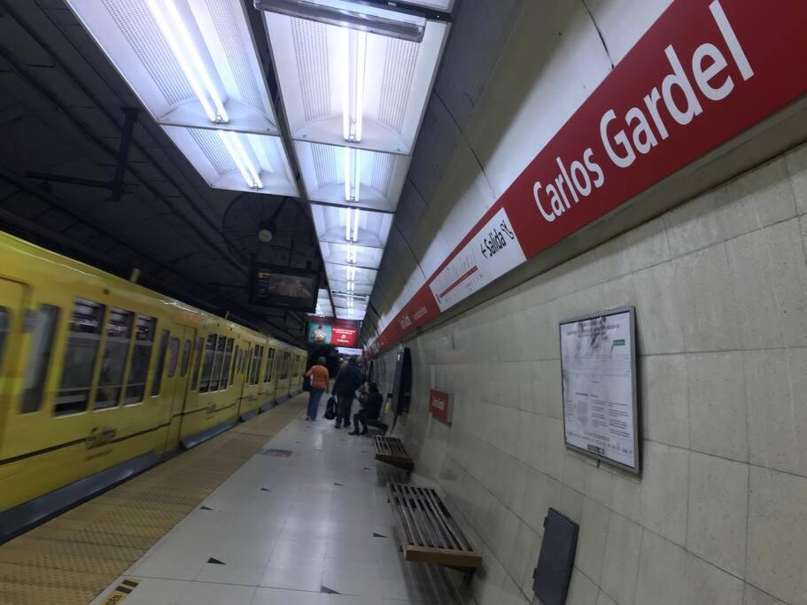 Dodis Av Corientes * Ciudad Autónoma de Buenos Aires